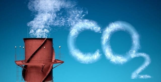 \[CO_2\] là nhân tố chủ yếu khiến Trái Đất nóng lên nhanh chóng