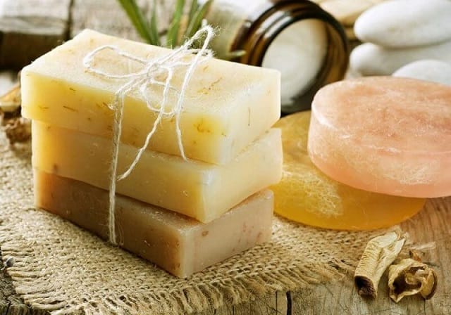 Từ cách làm xà phòng truyền thống phát triển sản xuất theo công nghiệp