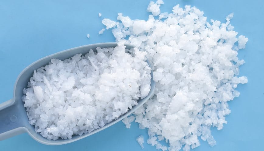 3 vai trò của NaCl trong phản ứng xà phòng hóa